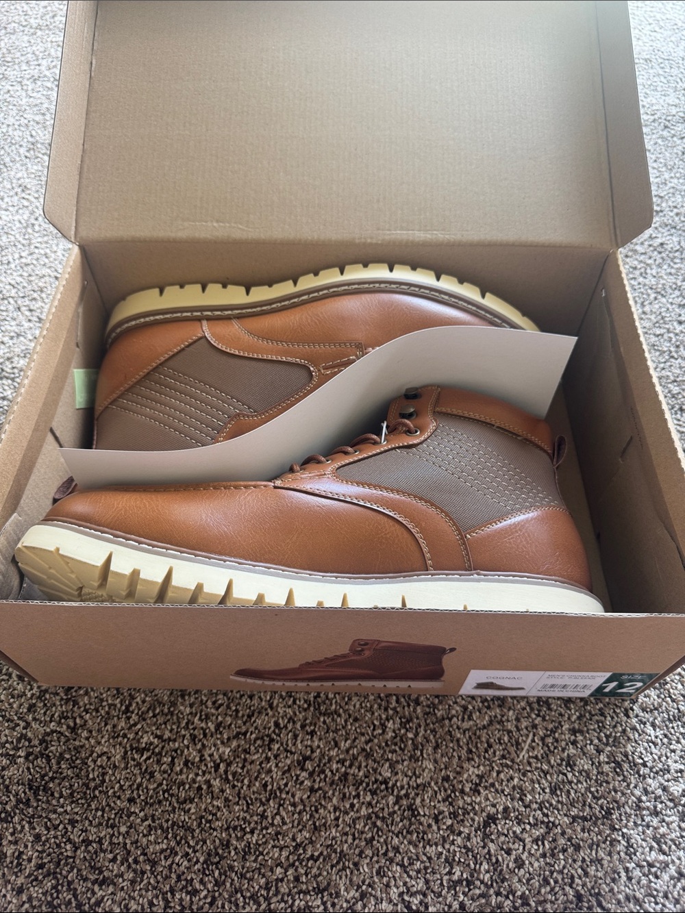NWT Steve Madden Men's Casual Brown Leather-Look Lace-Up Chukka Bleeker Boots